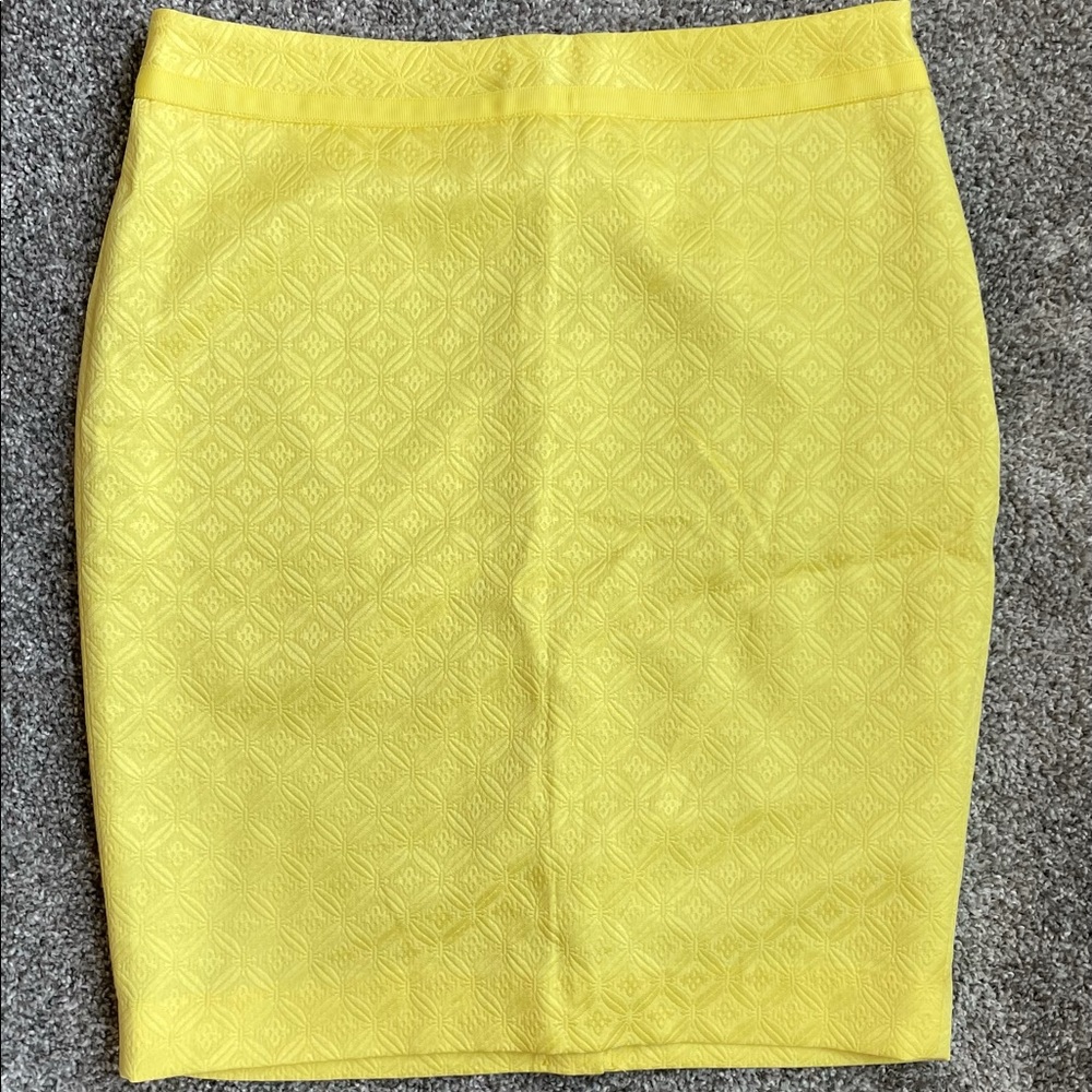 The Limited Pencil Skirt